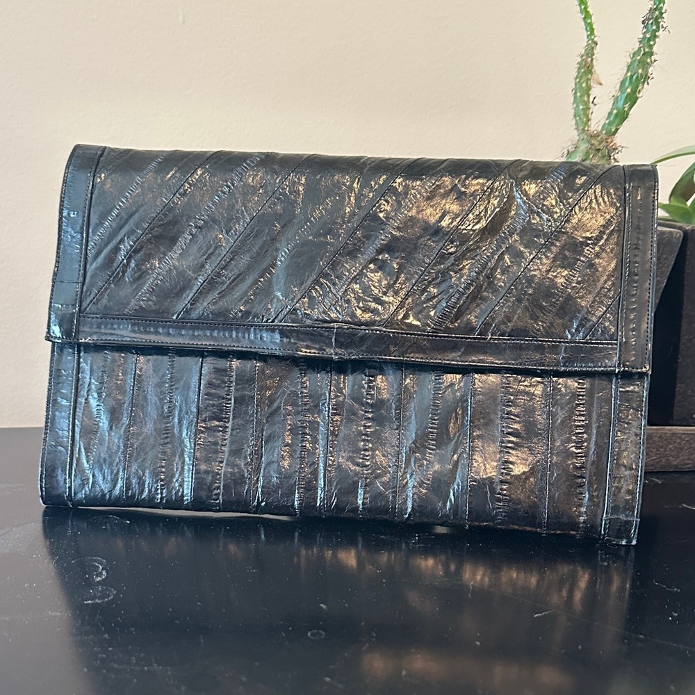 Eel Black vintage Korean Leather Clutch